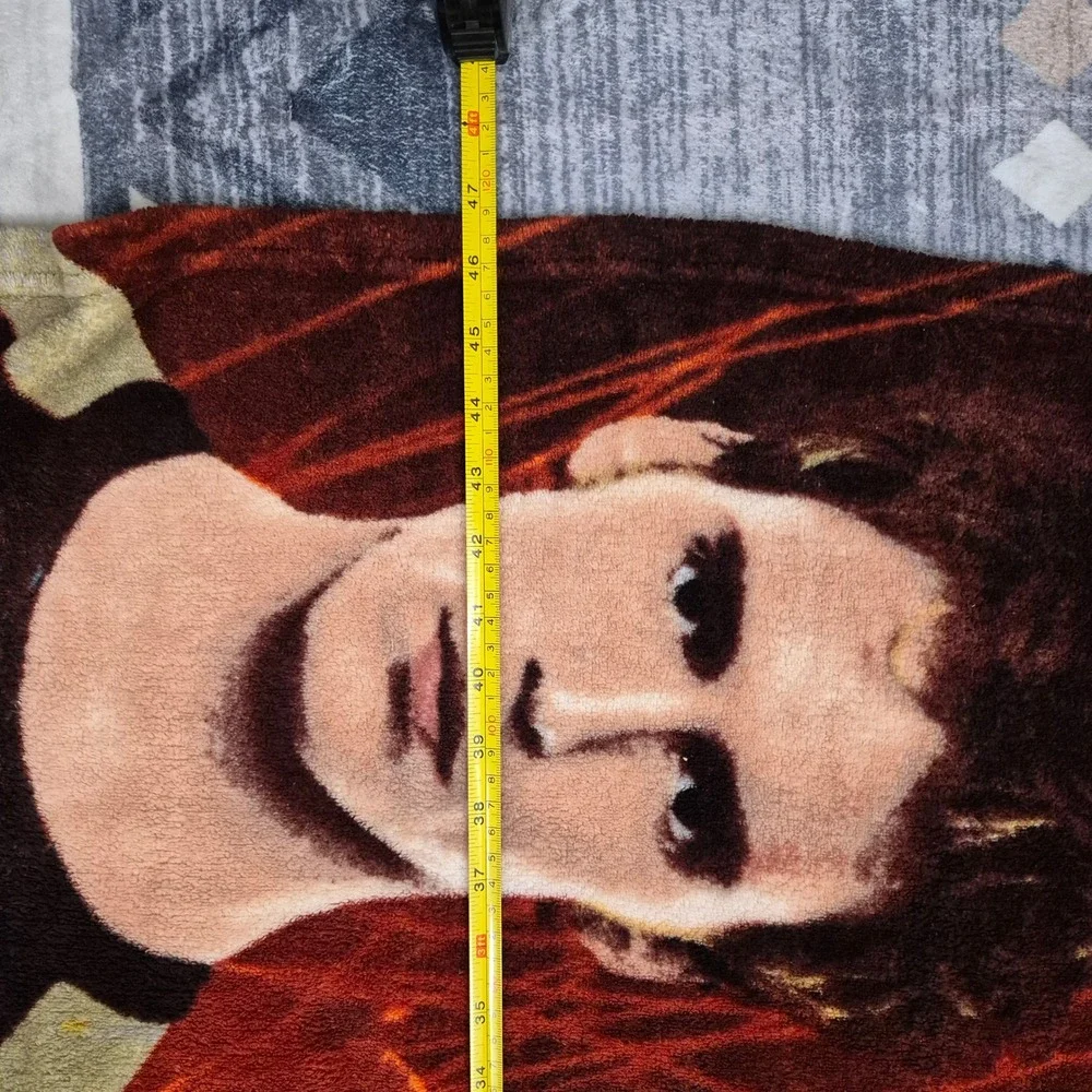 Hunger Games Catching Fire Fleece Throw Blanket Katniss Peeta Finnick 50x60 NECA